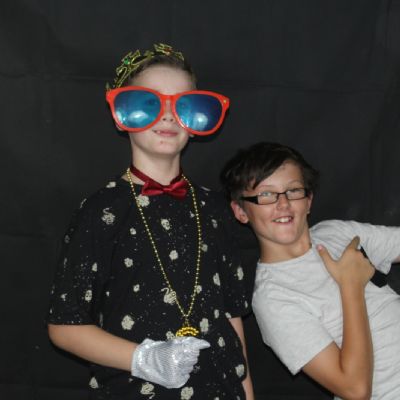 Year 6 Disco (14)